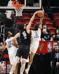 被视为第二个默里，却因一次意外，只打了79场，便从NBA迅速消失