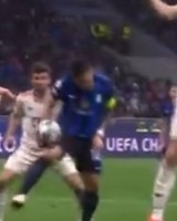 德国裁判谈劳塔罗进球前手球：显然进球理应无效，这太疯狂了